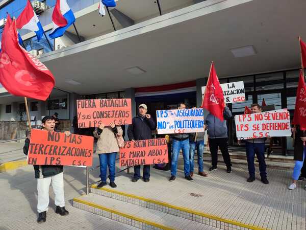 Corriente sindical denuncia negociados en IPS y pide la destitución de Bataglia - ADN Digital