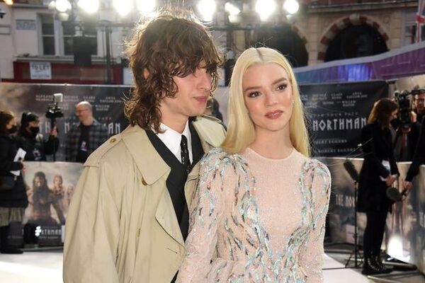 La estrella de Gambito de Dama, Anya Taylor, se habría casado en secreto - Megacadena — Últimas Noticias de Paraguay