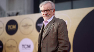 Diario HOY | Spielberg dirige con un 'smartphone' el primer videoclip de su carrera