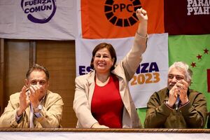 Concertación: precandidata a la presidencia inscribe movimiento “Paraguay con Esperanza” - Nacionales - ABC Color