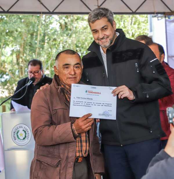 Gobierno triplica cobertura de protección social en varios distritos de Ñeembucú - .::Agencia IP::.
