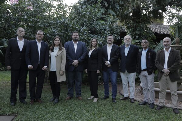 Amílcar Ferreira y Soledad Villagra, entre las renovadas figuras para el Senado por EN - El Independiente