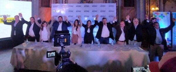 Alianza Encuentro Nacional presentó a sus candidatos a Senadores