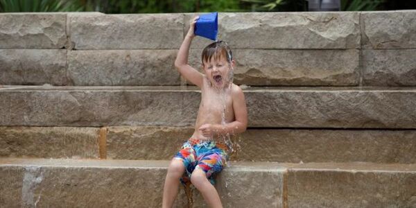 Más de 140 millones de personas están en alerta por una ola de calor en EEUU