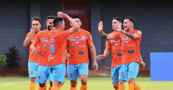 La Nación / Juventud sigue en competencia
