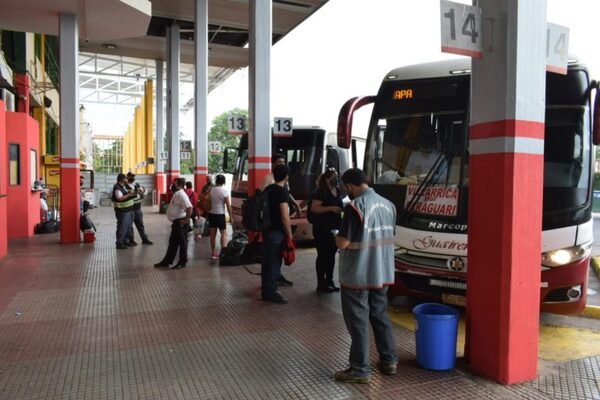 Diario HOY | Transporte de larga distancia va a paro la próxima semana