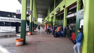 Micros de corta, media y larga distancia irán a paro indefinido