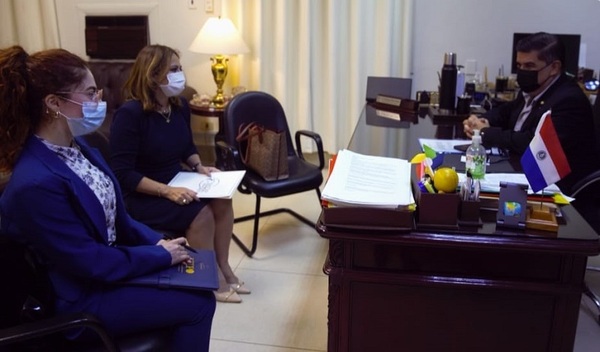 Defensa Pública y Salud trabajarían en protocolo para lugares de acogida de personas mayores