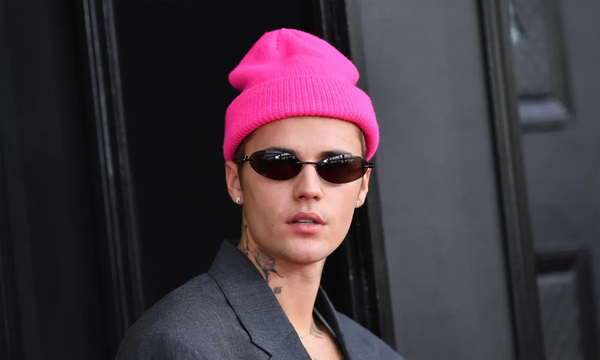 El cantante Justin Bieber reanuda la gira mundial luego de cancelarla por parálisis facial - OviedoPress