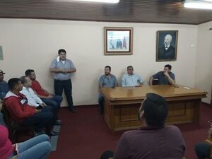 "Pedro Juan para todos": Con gran apoyo de los colorados Julio Vega oficializó su candidatura para la Intendencia - Pedro Juan Digital