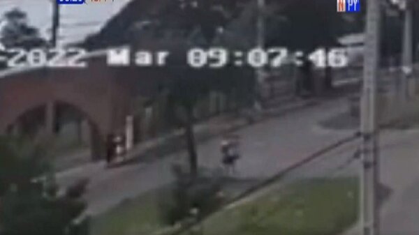 Canillita fue arrollado por un vehículo en Asunción | Noticias Paraguay