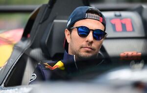 Sergio Pérez: “Estoy en la pelea, pero no puede perder más puntos” - ABC Motor 360 - ABC Color