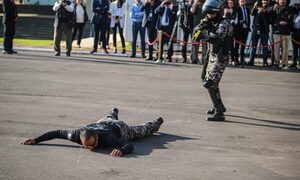 Grupo Lince usará pistolas eléctricas para reducir malandros