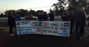 La Nación / Denuncian que el MOPC no construyó pasos peatonales y retornos en Barrero