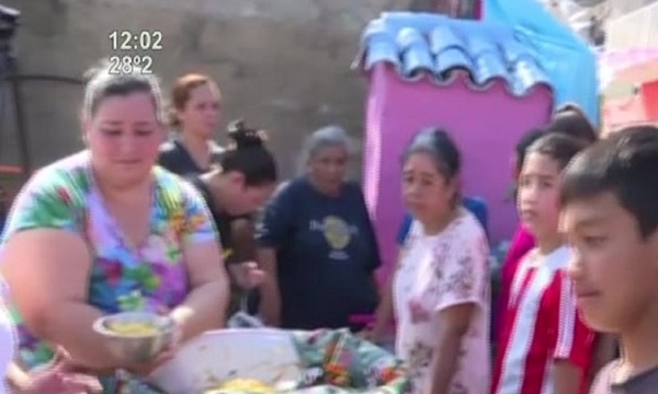 Tallarinada por día del Divino Niño Jesús - SNT