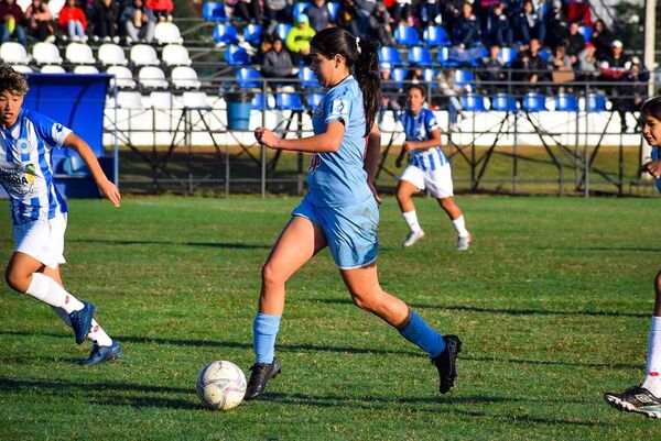 Fútbol Femenino: General sigue en la cima de la Sub 18 - Fútbol - ABC Color