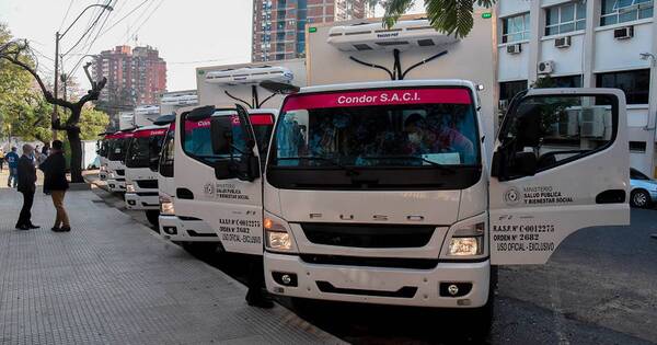 La Nación / Salud recibe camiones térmicos para traslado de medicamentos y vacunas