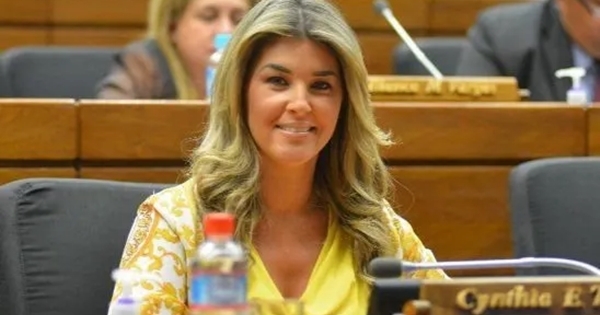 ¡Escandalo! Cynthia Tarragó fue escrachada