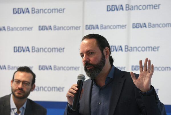 BBVA y Openpay van por la digitalización de 40.000 microcomercios en México - MarketData