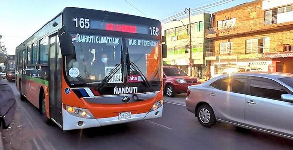 Paro de transportistas iniciará el miércoles para reclamar suba de peaje y combustible