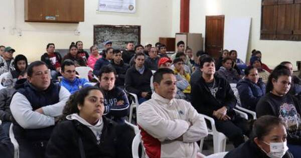 La Nación / Pobladores del Bañado Tacumbú recibirán cursos de formación profesional