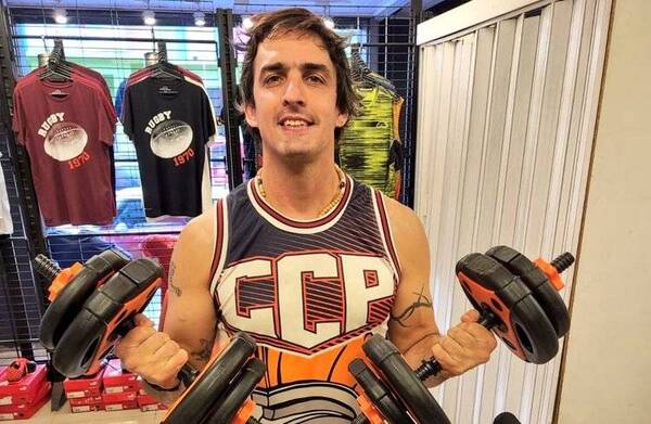 Crónica / Aquiles Báez se enojó jeyma: "Hay que darle un buen saplé", he'i