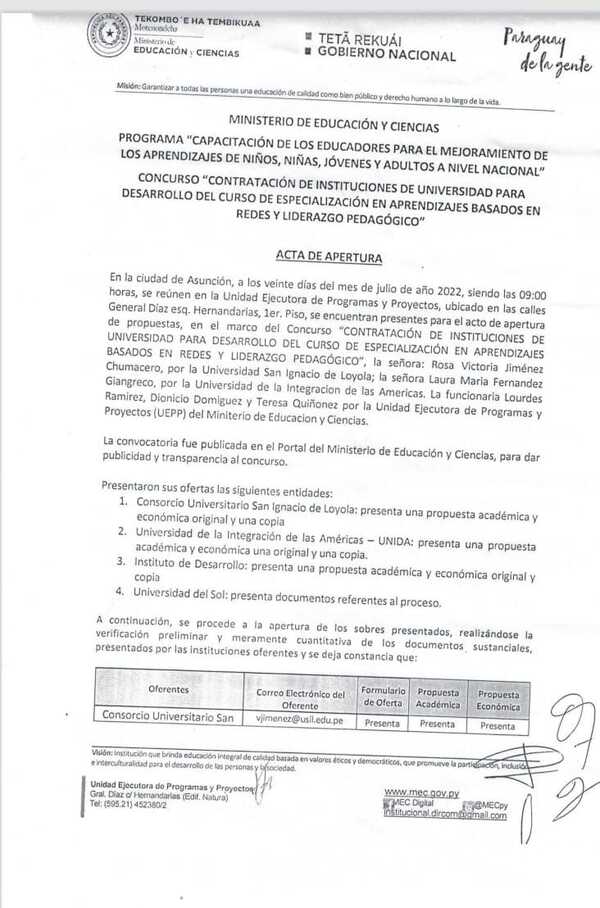 Universidad sospechada de plagio vuelve a presentar propuesta al MEC - La Clave