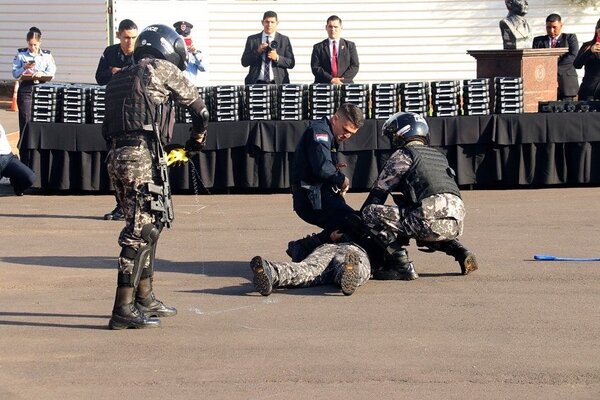 Policía Nacional recibió patrulleras y armas para reforzar la seguridad ciudadana