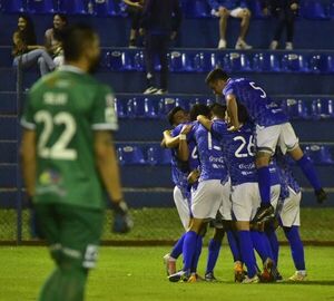 Sol de América vs. 12 de Octubre: agónica victoria danzarín - Fútbol - ABC Color
