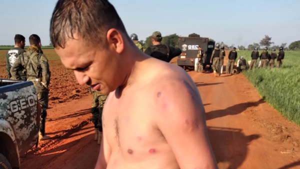 Fuerte enfrentamiento entre policías y sintierras en Tembiaporã