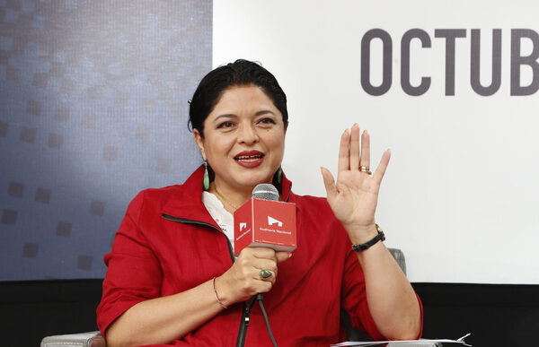 México pide explicación a china Shein por apropiación cultural en blusa - MarketData