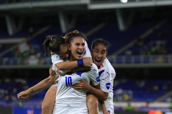 La Albirroja femenina consiguió su objetivo y clasificó a semifinales de la Copa América | 1000 Noticias