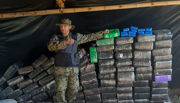 Hallan campamento con más de 3.000 kilos de marihuana en Canindeyú - Noticiero Paraguay