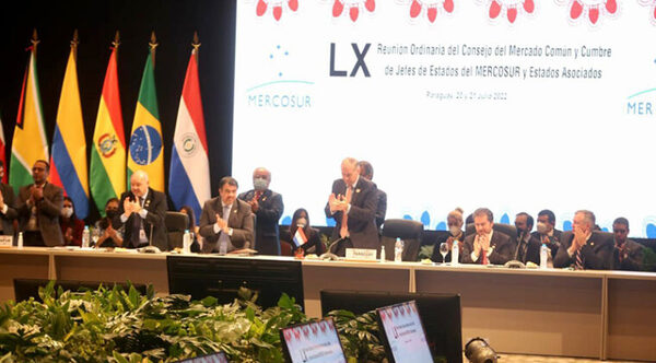 Cumbre del Mercosur sin Brasil: Tratado de Libre Comercio con China, propondrá Uruguay
