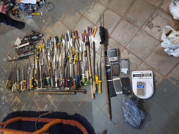 Diario HOY | En pabellón del PCC, requisan armas y un laboratorio de drogas
