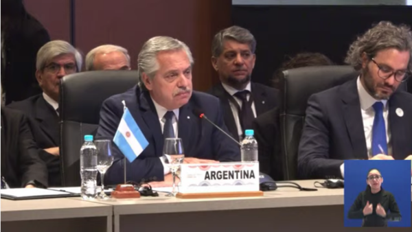 En Paraguay, Fernández apuesta por Mercosur unido y tratado conjunto con China