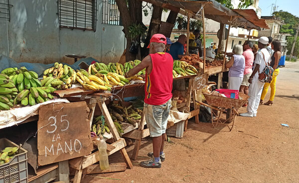 La inflación oficial en Cuba se situó en el primer semestre en el 13,40 % - MarketData