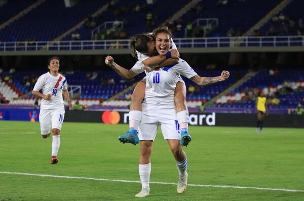 Antonio Carlos Bon: “La victoria es de todas las futbolistas” - Selección Paraguaya - ABC Color