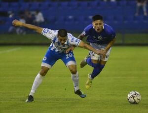 Sol de América celebra su primera victoria con Guiñazú | 1000 Noticias