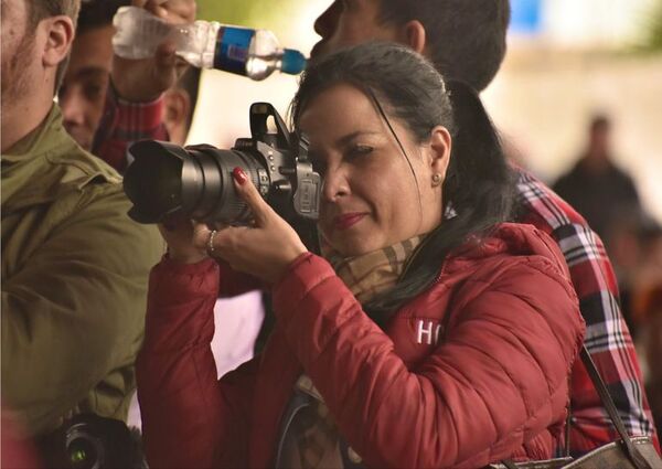Planillerismo en EBY: Pese a no contar con título universitario, Fátima Saucedo cobraba G. 30 millones desde hace casi 15 años - Periodísticamente - ABC Color