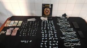 Un menor de 17 años fue detenido con crack y cocaína