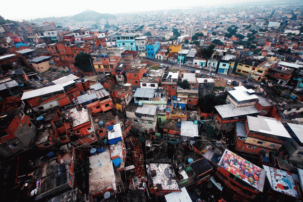 Diario HOY | Al menos 18 muertos en operación policial en favela de Río de Janeiro