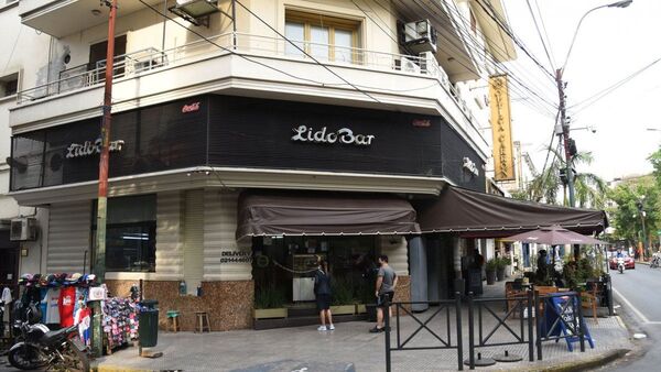 Lido Bar inicia mudanza y abandona histórica esquina
