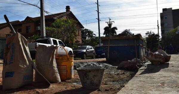 La Nación / Suspenden construcción que no contaba con permiso municipal en Asunción