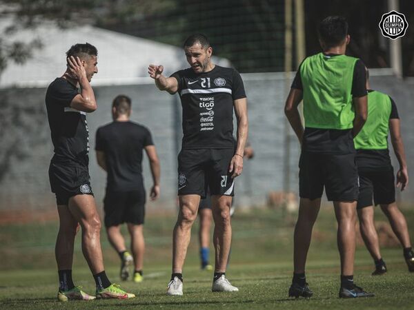 Antolín, uno de los relevos en Olimpia - Fútbol - ABC Color