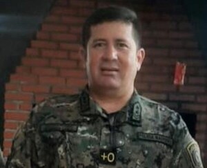 Sicarios acribillaron a un policía frente a su casa en PJC | 1000 Noticias