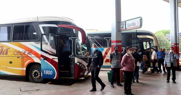 La Nación / Titular de Dinatran dice que siguen las negociaciones para evitar paro de transportistas