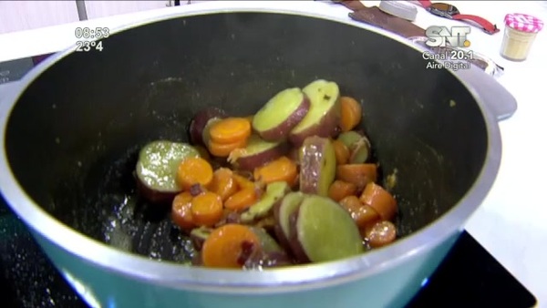 Cocina LMCD: Osobuco al vino con puré de batata al caramelo - SNT