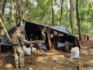 Reportan un enfrentamiento entre narcos y militares en Amambay  - Policiales - ABC Color