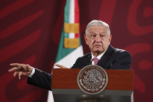 López Obrador considera que Carlos Slim es "sensible" ante huelga de Telmex - MarketData